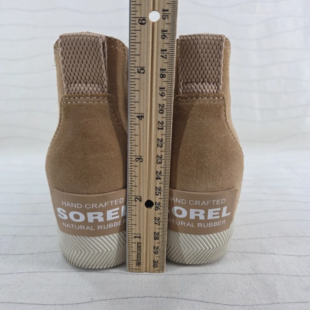 Sorel Womens Chelsea Out N About Tan Suede Hidden Wedge Shoes NL4911-253 Sz 7.5